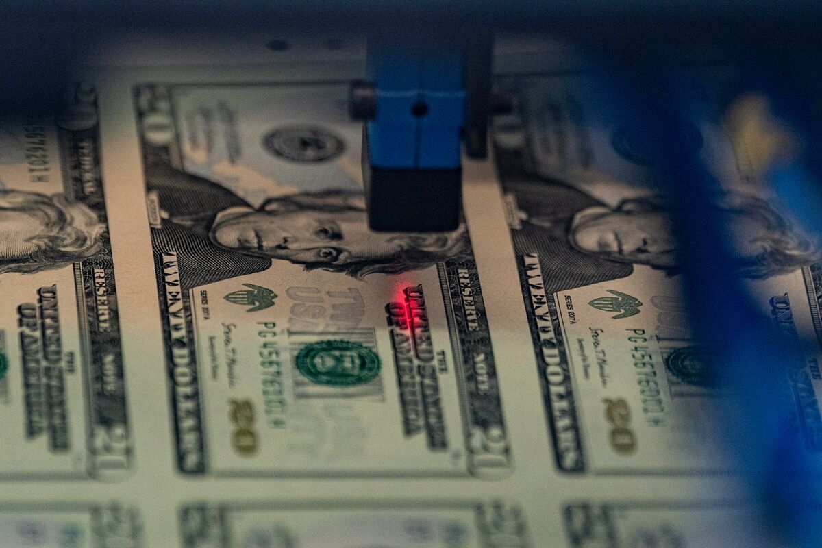 Dollar's Next Risk Is Canadian Pension Fund Hedging, TD Says