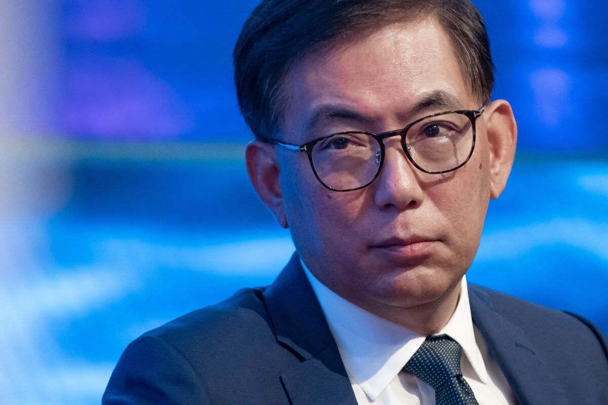 Head of Asia's Largest REIT Plans to Retire After 16 Years at Firm