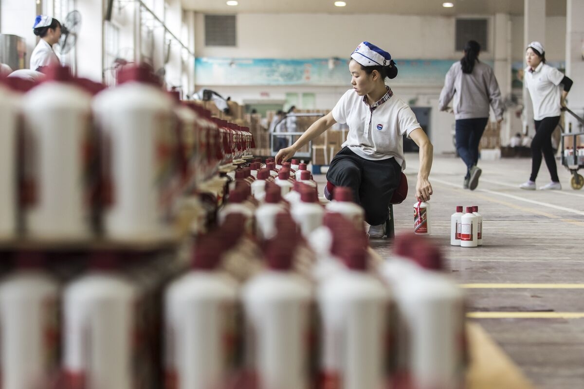 Moutai Emerges as Dividend Play With Yield Topping AgBank's