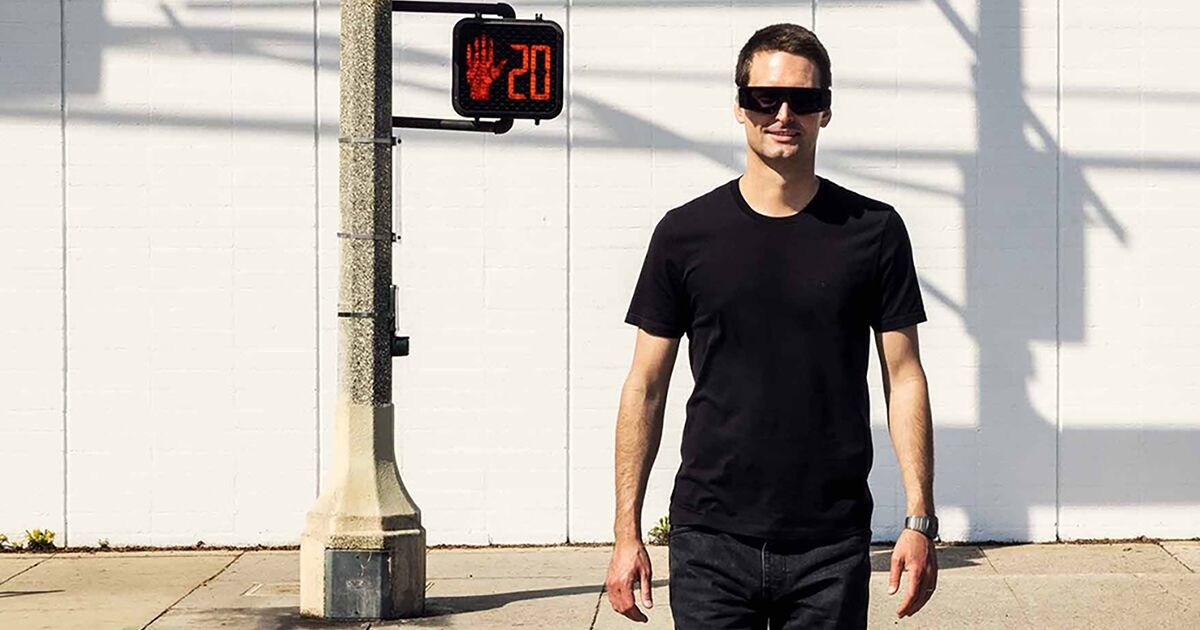 Snap CEO Evan Spiegel Bets Meta Can't Copy High-Tech Glasses