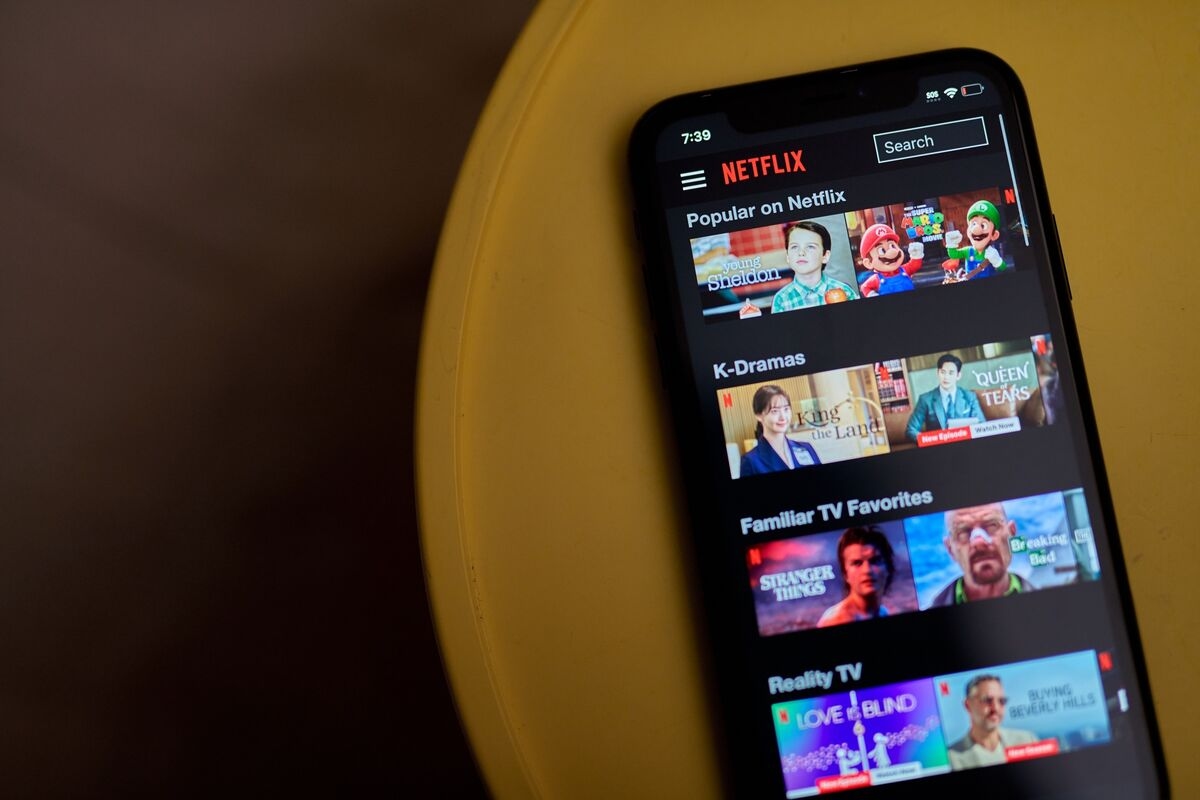 Netflix Is at Risk of Earnings Letdown After $250 Billion Rally
