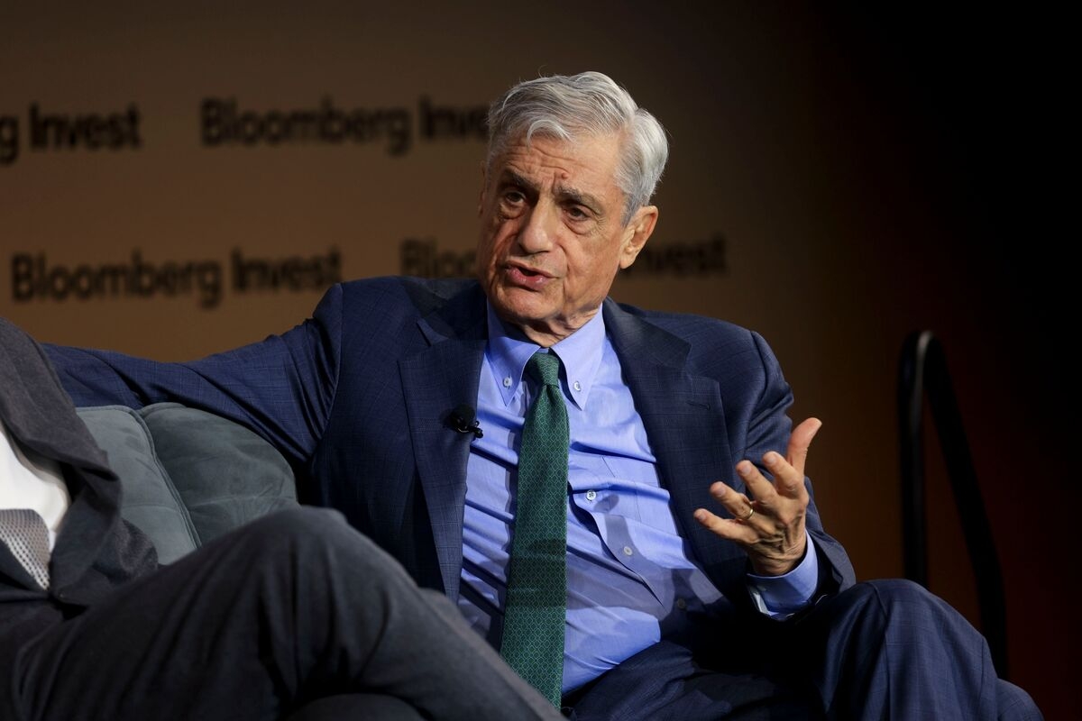 Robert Rubin Blames Trump for Most Uncertainty in 60-Year Career
