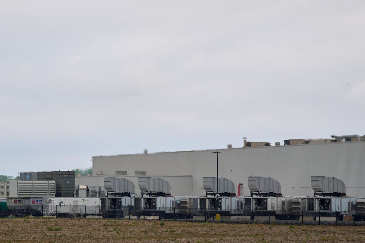 AI's Urgent Need for Power Spurs Return of Dirtier Gas Turbines
