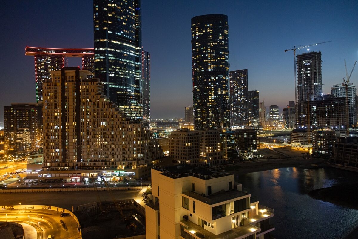 Wealth Firm Azura Swaps Monaco for Abu Dhabi After Lunate Deal