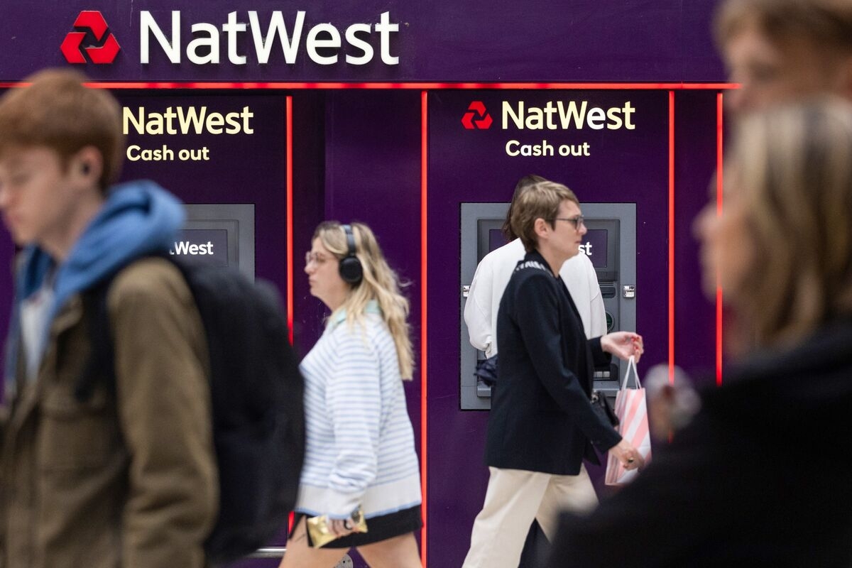 UK Fully Divests Its NatWest Stake, 17 Years After Bailout