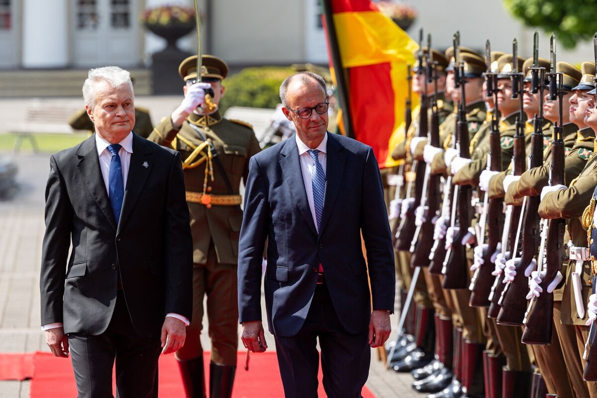 Merz Says Germany Will Defend Against ‘Any Threat' in Baltics