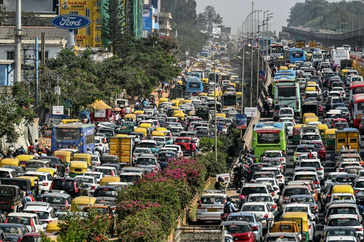 India's Car Economy Leaves the Middle Class Fuming