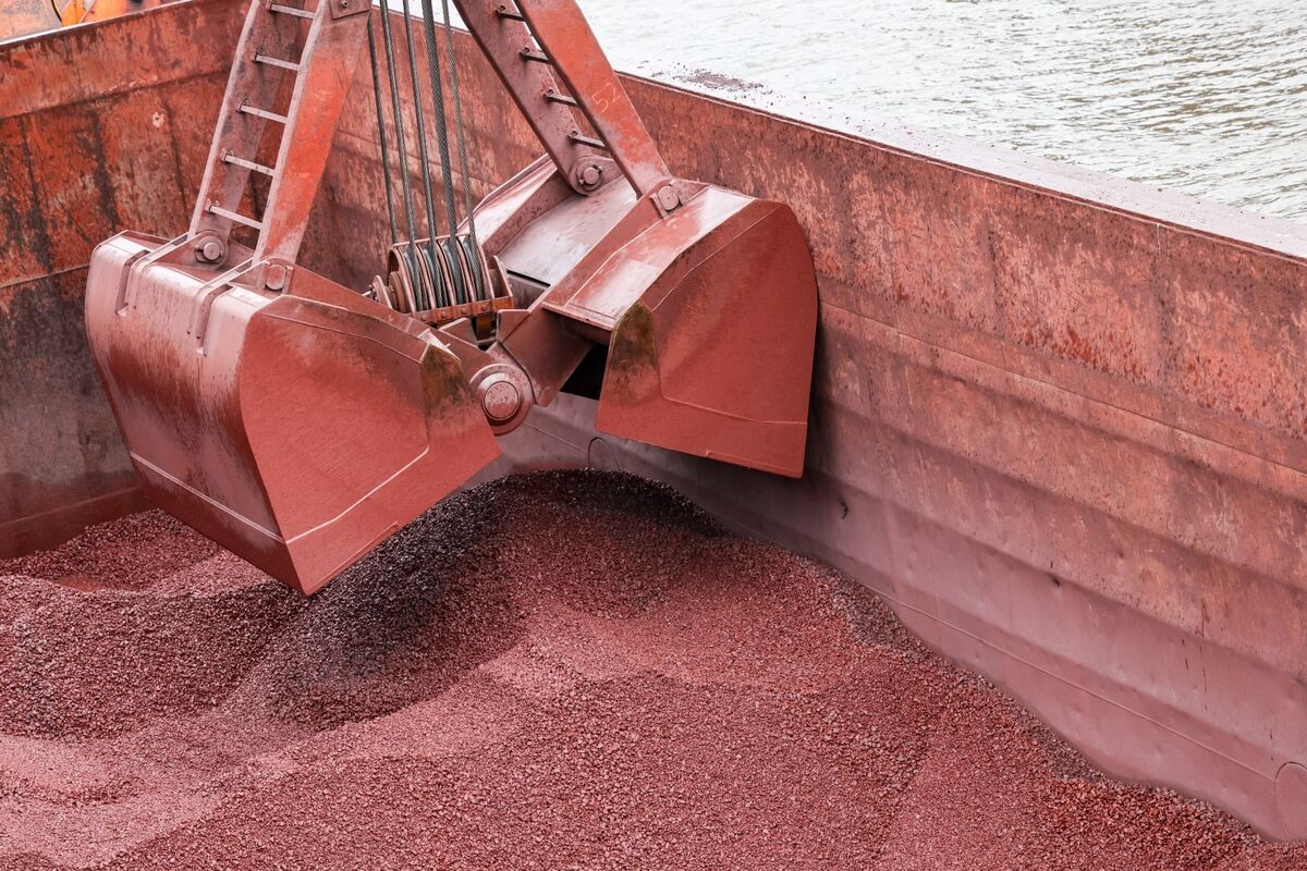Iron Ore Hits One-Month Low on Trump's Plan to Hike Steel Levies