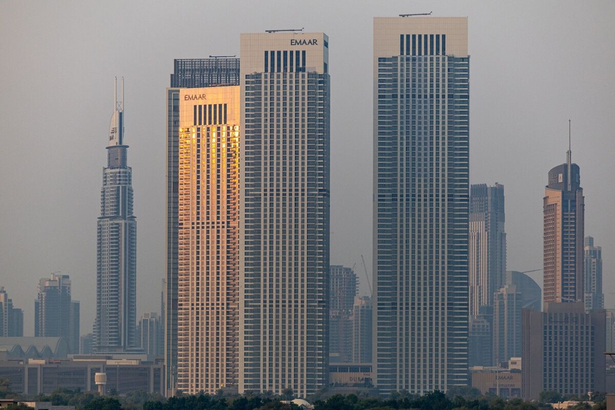 Adani, Emaar Said to Cease Talks on Indian Real Estate Unit Sale