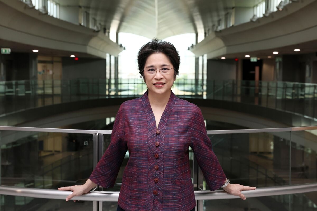 Thai Central Bank Contender Touts Need to Work With Government