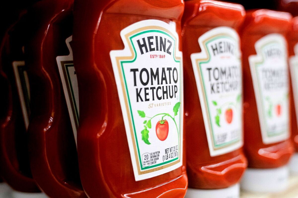 Kraft Heinz's Sales Top Estimates as It Reiterates Outlook