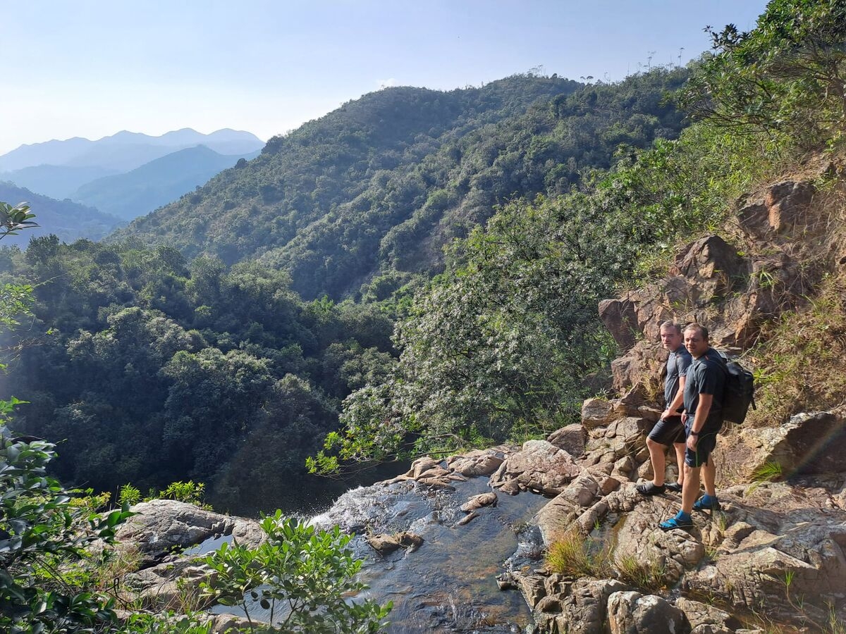 Hong Kong Teacher Duo Create 100km Trail to Beat Summer Heat
