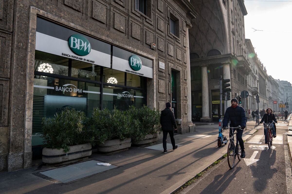 Banco BPM Appeals Italy Regulator's Delay of UniCredit Bid