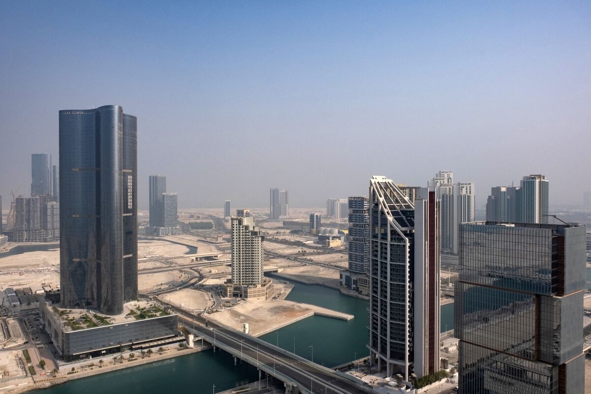 Wall Street's Favorite Form of Compensation Has Made It to Abu Dhabi
