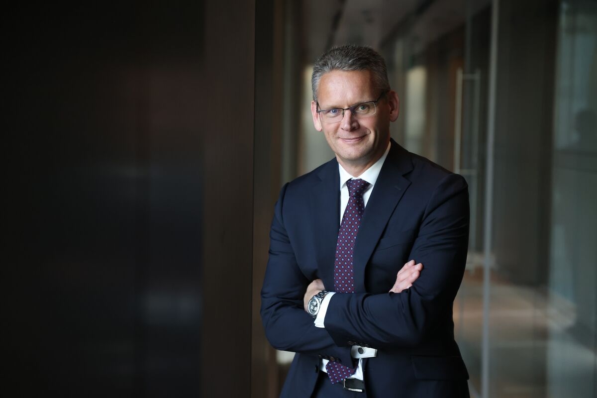 UK's National Grid CEO Pettigrew to Step Down in November