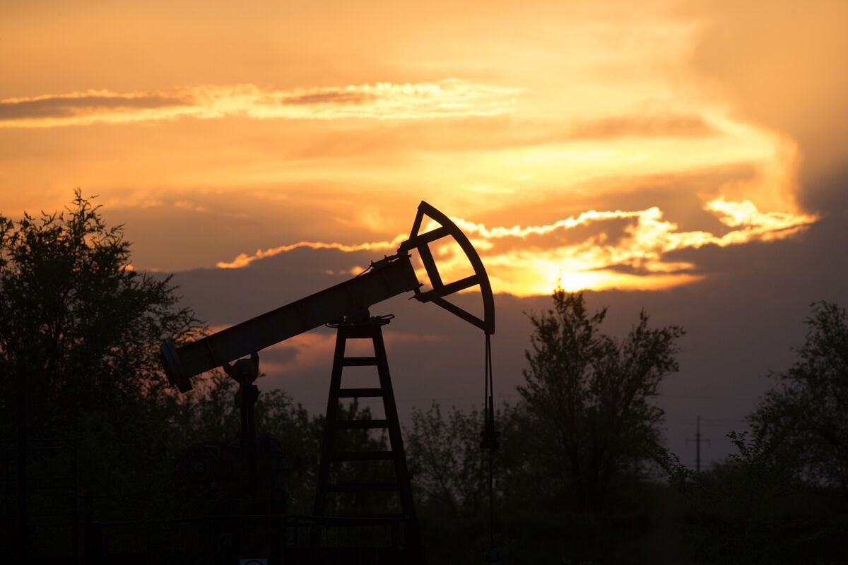 Diversified Energy to Buy Maverick to Expand US Oil Asset Base