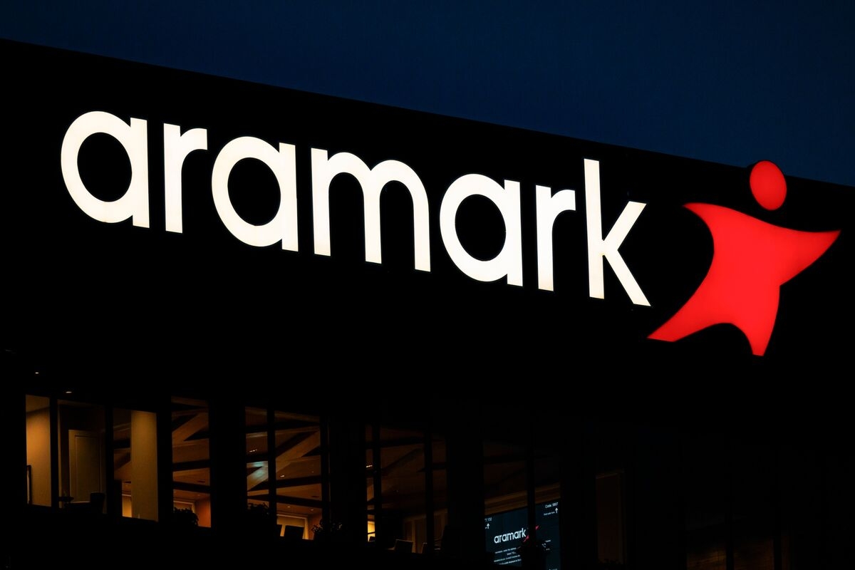 Aramark Sees Shaky Economy Convincing More Firms to Outsource