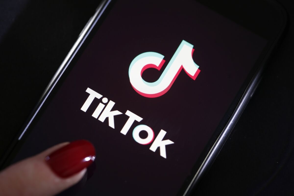 TikTok Grabs Market Share From Shein Despite Looming Risks