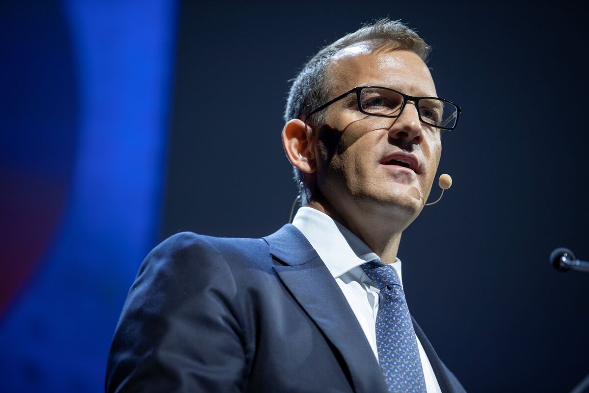 Czech Billionaire Kretinsky Gains Full Control in Germany's LEAG
