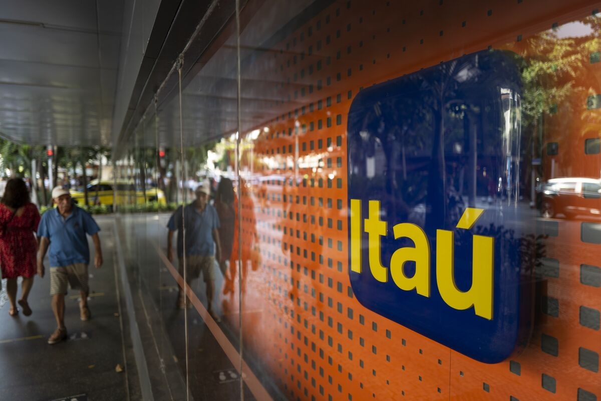 Former Itau CFO Accused of Fraud Has House Seized in Sao Paulo