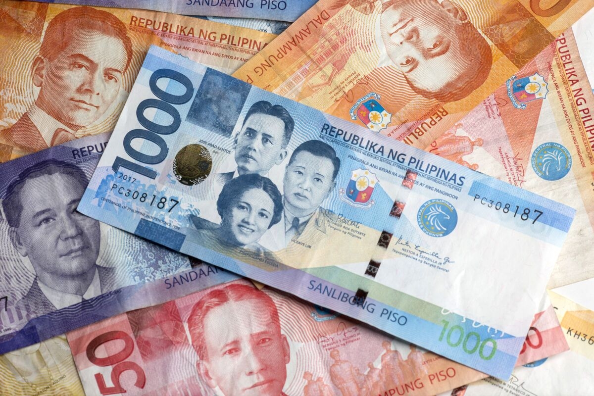 Philippines Sees $1.7 Billion in Retirement Fund With New Push
