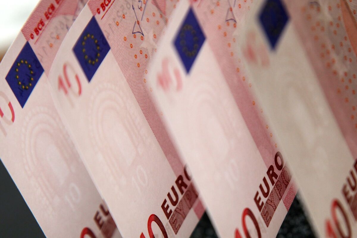 Options Traders Bet Euro Rally Has Further to Run Ahead of G-7