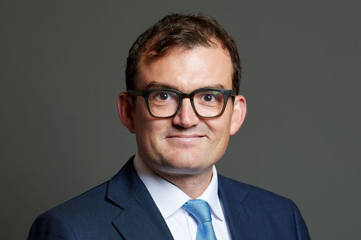 London Police Charge Conservative MP With Sexual Assaults at Private Members Club