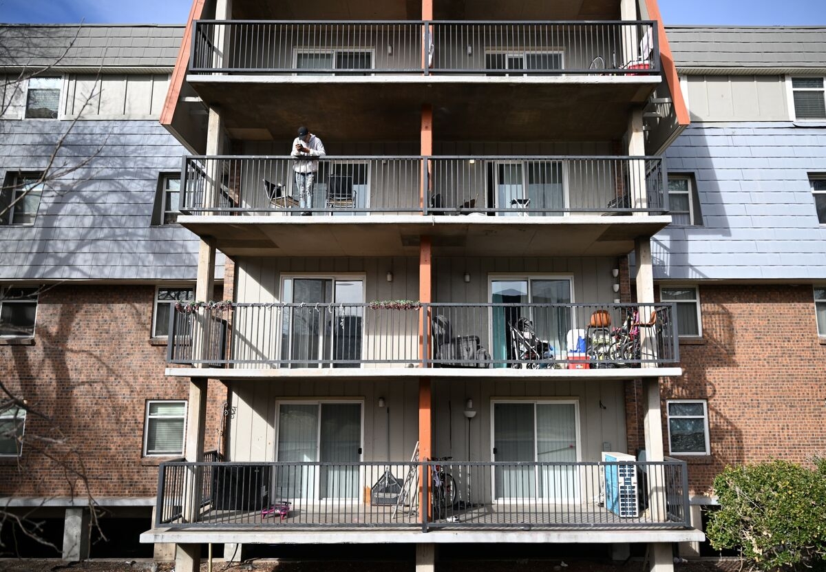 As Trump Reshapes Housing Policy, Renters Face Rollback of Rights