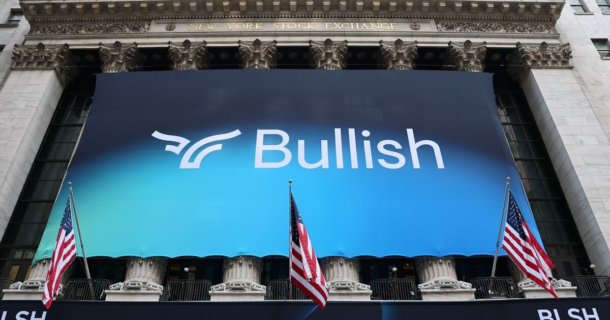 Bullish Extends Post-IPO Share Gains