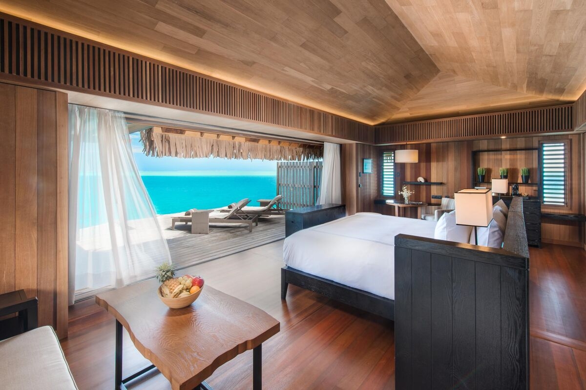 If You Travel for Work, Try Living Out of a Hotel, Not a Home