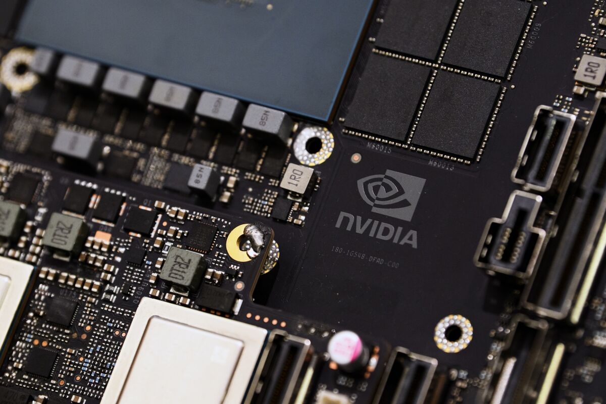 Trump Open to Nvidia Selling Scaled-Back Blackwell Chip to China