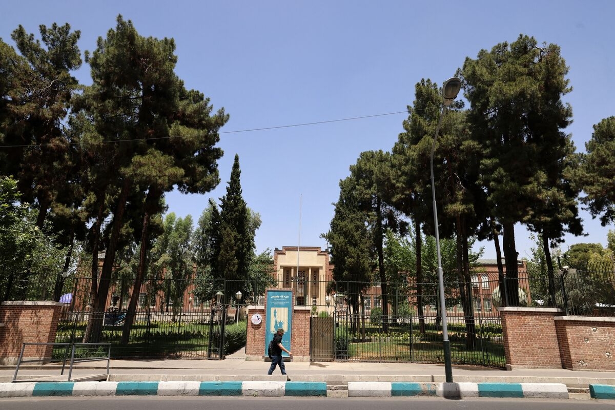 Iran Says US Hasn't Given Clarity on Sanctions Relief in Nuclear Talks