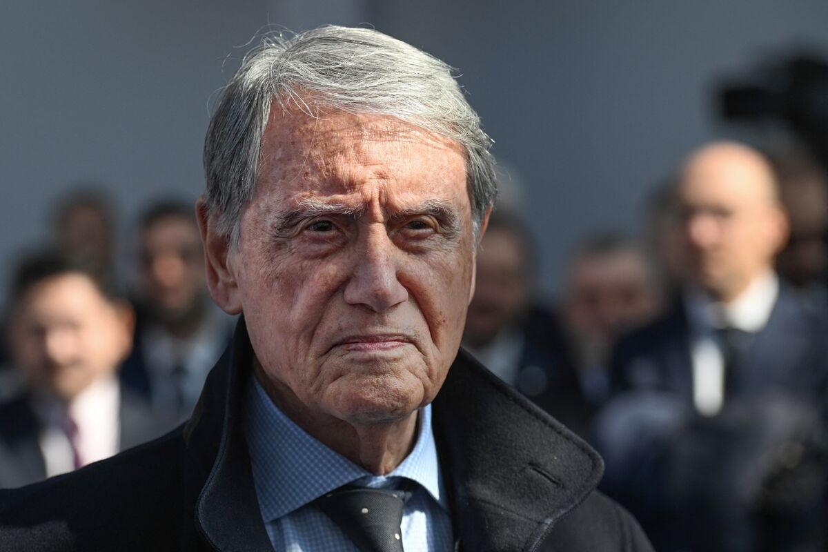 CK Hutchison Confirms Italian Tycoon's Lead Role in Ports Deal
