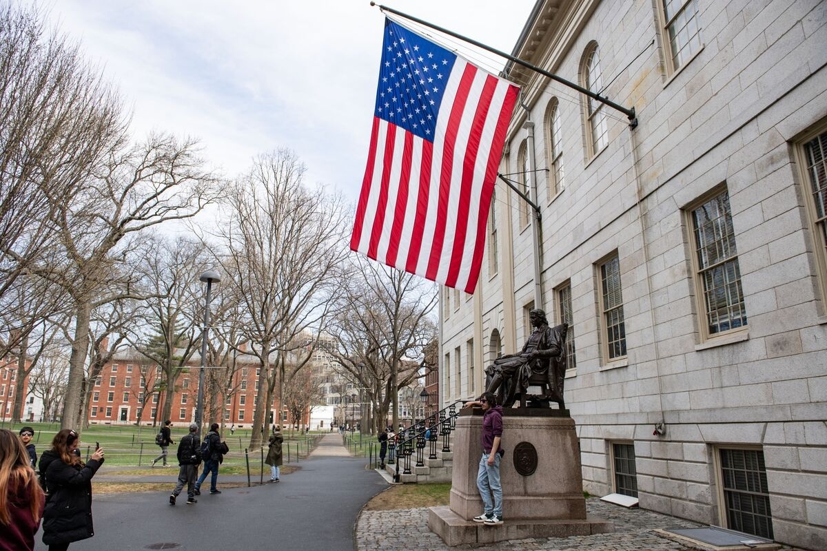 Stop Scaring Future World Leaders Off US Campuses