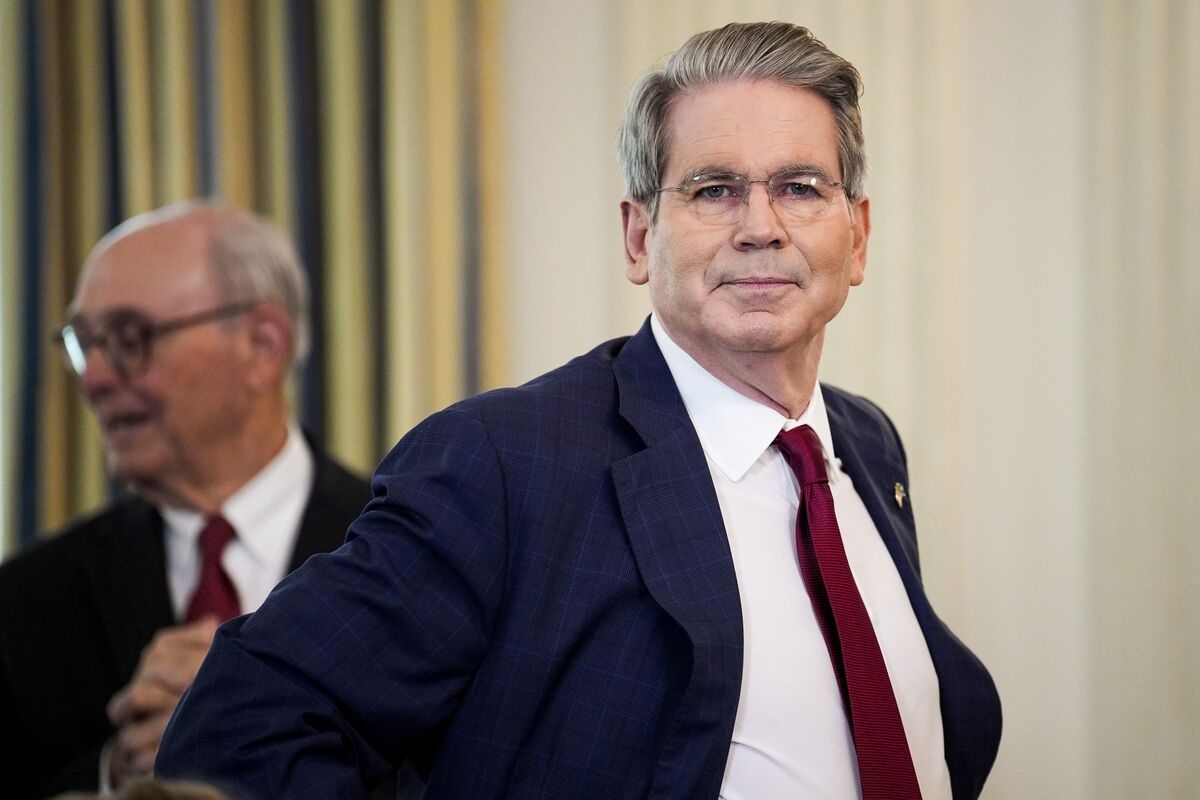 Japan, US Can Reach a Good Trade Deal, Bessent Tells Ishiba