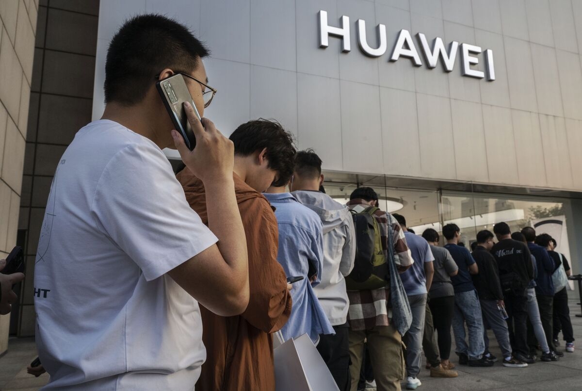 US Says Huawei's 2025 Output Is No More Than 200,000 AI Chips