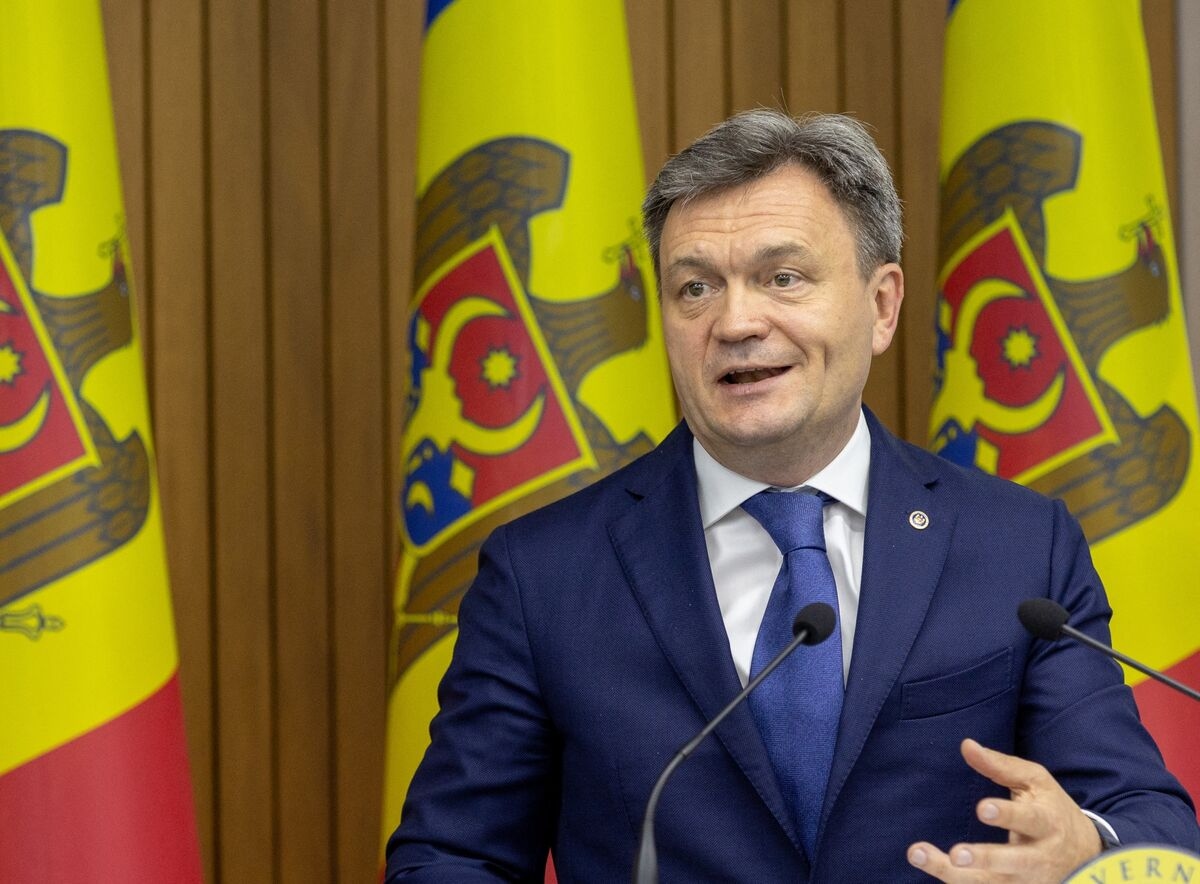 Moldovan Pro-European Party Leads Poll Before Key Election