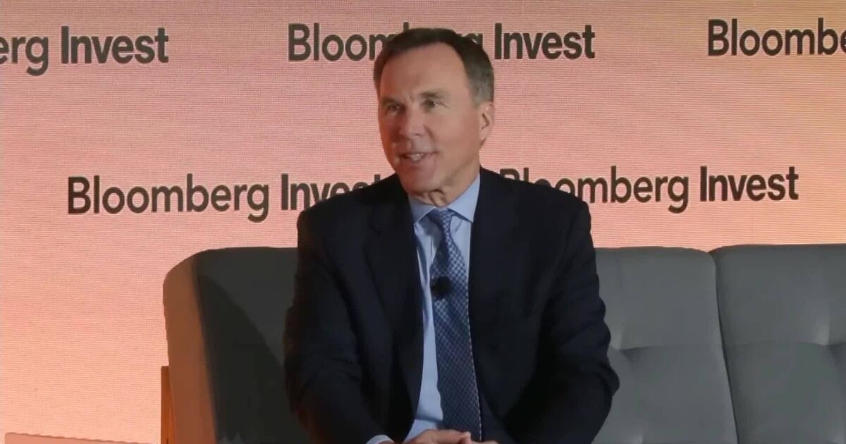 Canada's Former Finance Minister on Trump, Trade, China Ties