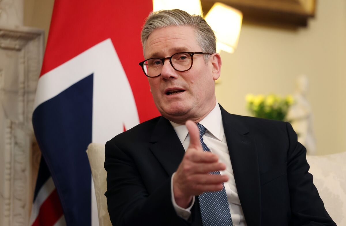 Starmer Emerges From UK Welfare Fight Weaker and Billions in Red