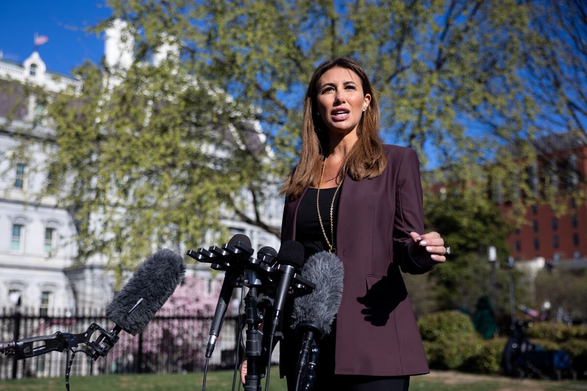 Trump's DOJ Sidesteps Norms to Boost Ally Alina Habba as US Attorney