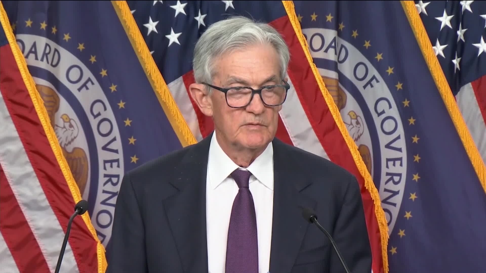 Trump Doesn't Impact Our Job at All, Powell Says