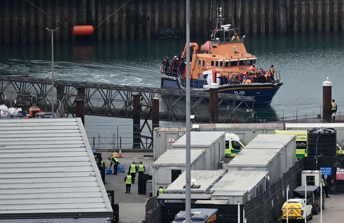 UK Isn't Ruling Out Making Immigration Restrictions Retroactive