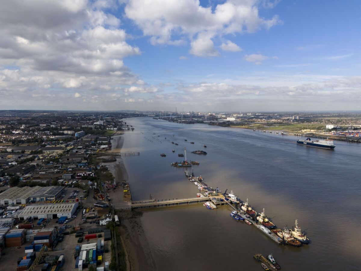 UK to Invest £725 Billion in Infrastructure Over Next 10 Years