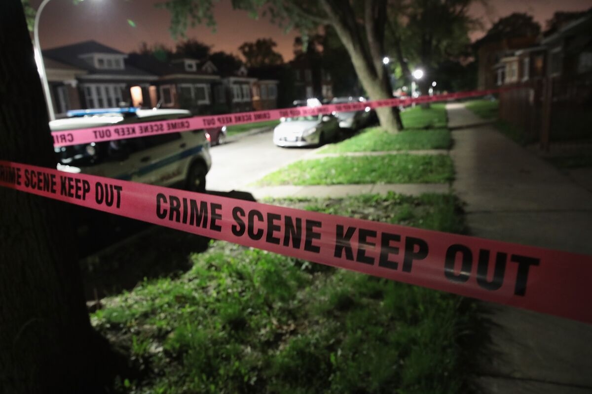 Manhattan, Chicago Murder Rates Plunge in 2025, Officials Say
