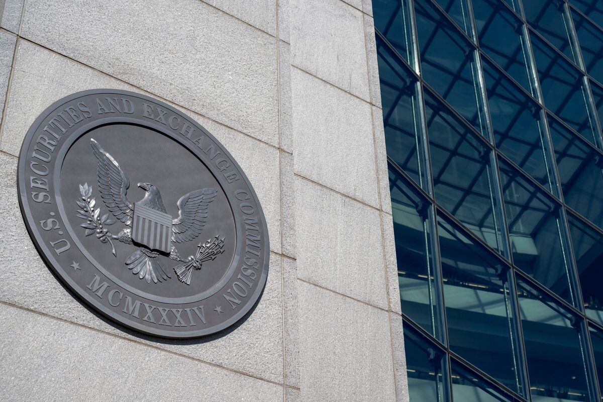 SEC's Crypto Confusion Deepens as Next-Gen ETFs Test Boundaries