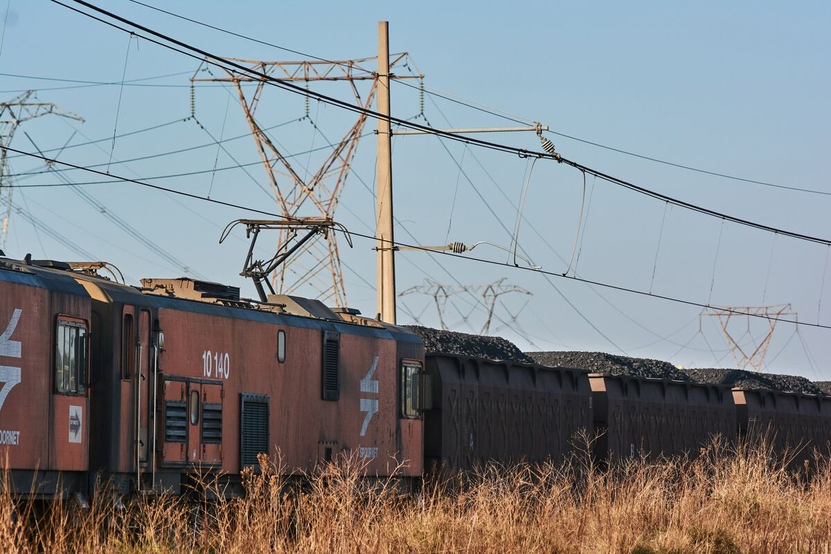 Transnet Coal Shipments Rise as Security Improves, Thungela Says