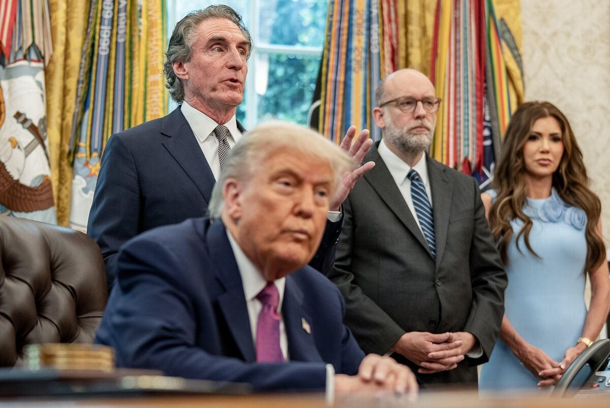 ‘Abolishing FEMA' Memo Outlines Ways for Trump to Scrap Agency