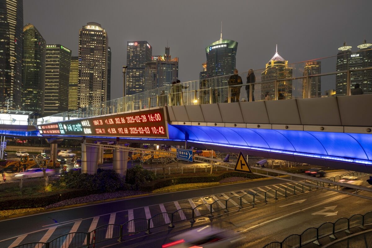 China's Convertible Bonds Surge as Stock Rally Spurs Demand