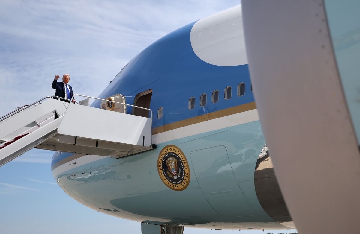 In Trump's World, Aircraft Are Key to Unlocking Political Favors