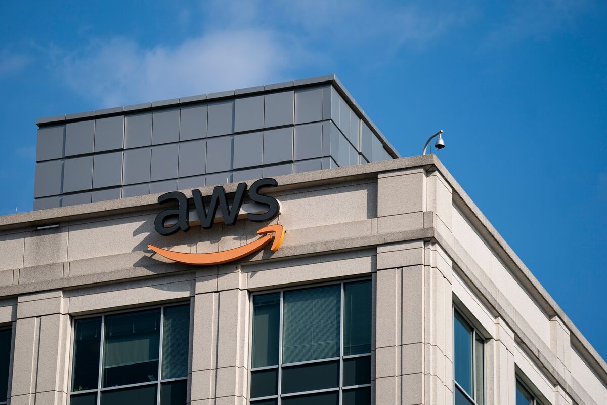 Amazon Joins AMD to Back South Korean AI Startup Upstage